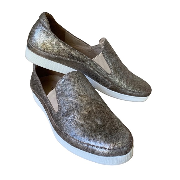 Vaneli Sport Slip On Sneakers - Picture 4 of 11